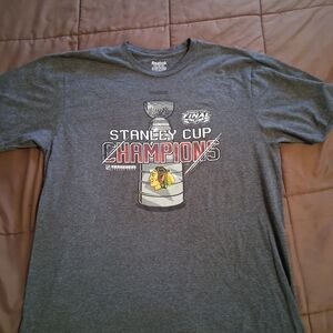 Reebok Chicago Blackhawks 2015 Stanley Cup Champions Tee Men’s XL NHL Gray